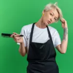 Мастер с плавающим графиком требует доплату за работу в праздник: законно ли?