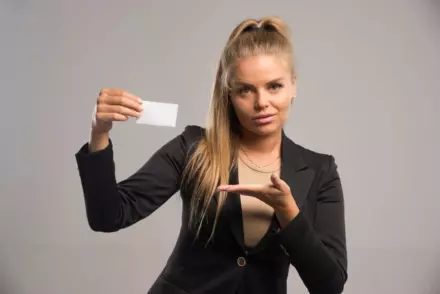 Можно ли вернуть деньги за подарочный сертификат, который подарили?